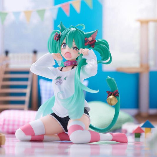 Taito: Hatsune Miku Desktop Cute Figure - Cat Ear T-Shirt Ver.