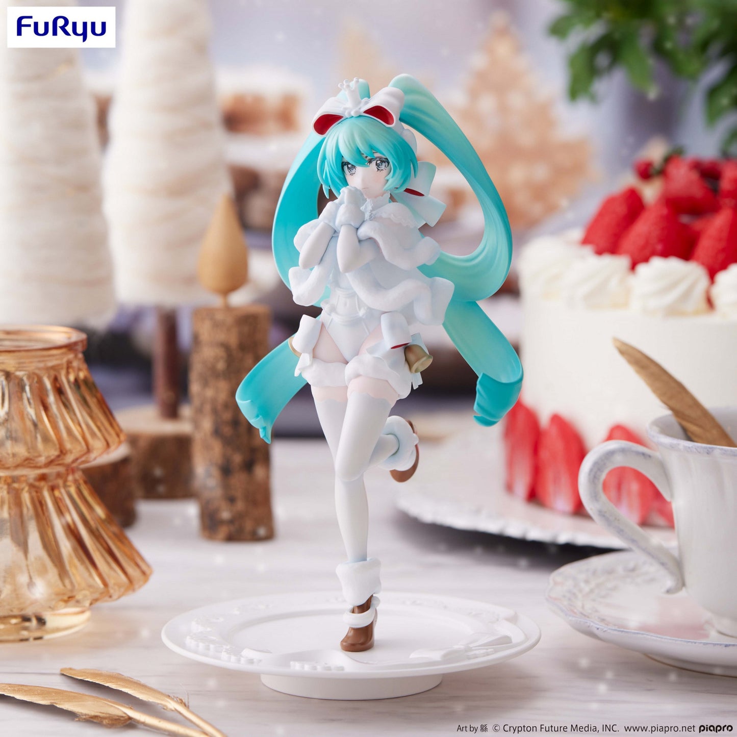 FuRyu: Hatsune Miku Exceed Creative Figure Noel