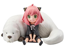 Sega Goods: Spy x Family Perching Figure - Anya Forger & Bond