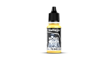 Vallejo: Model Colour #024 - Light Yellow - 18 ml Matt Acrylic Paint