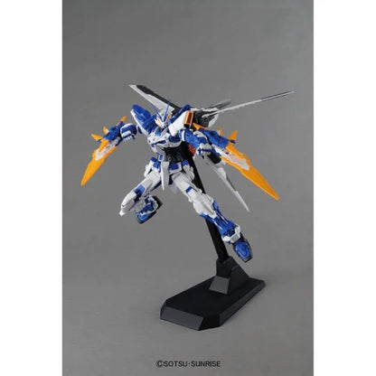 Bandai: GUNDAM - HOBBY KIT 1/100 MG - ASTRAY GUNDAM BLUE FRAME D