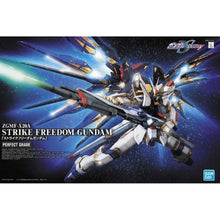 Bandai: PG 1/60 Strike Freedom Gundam