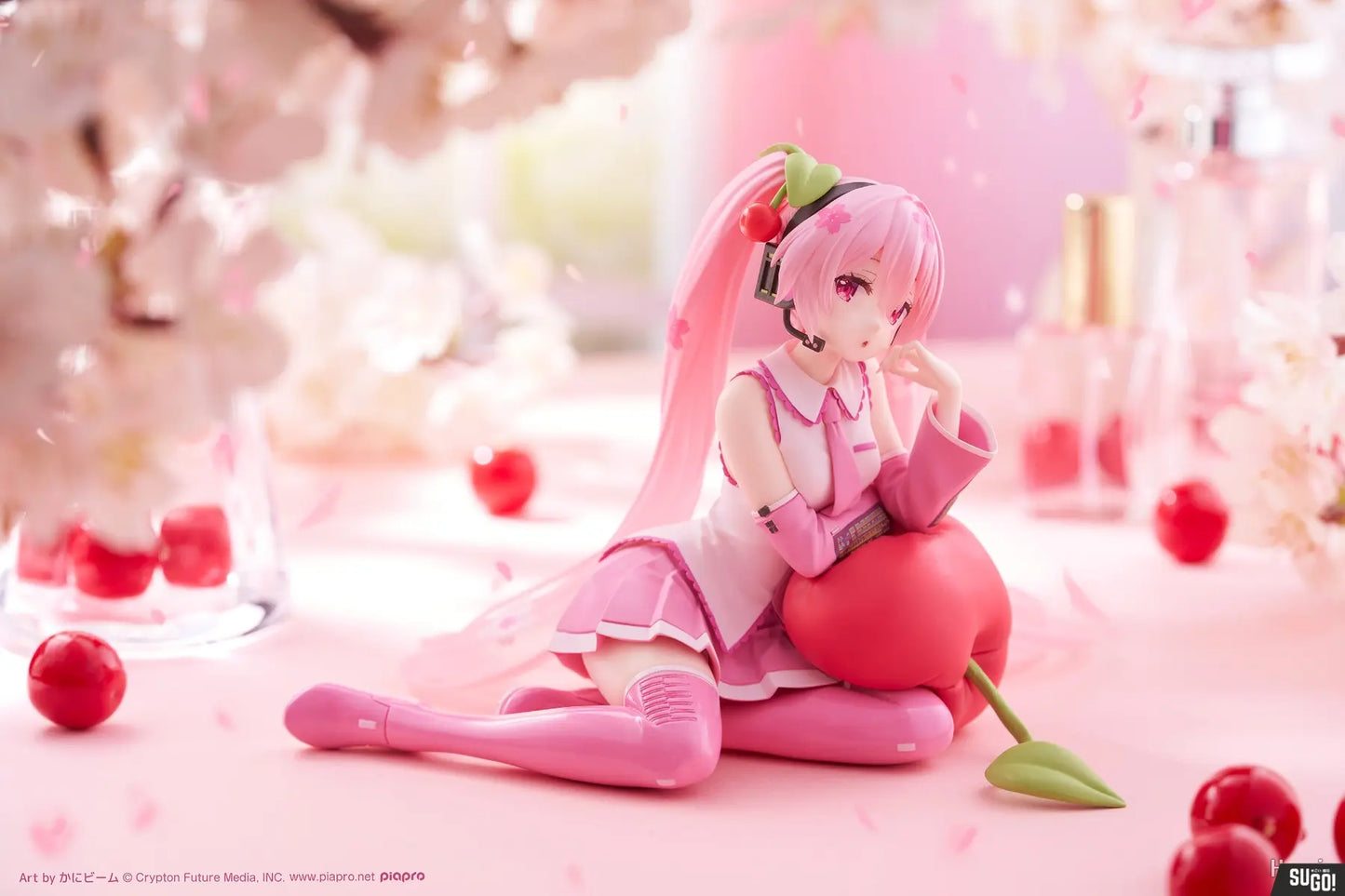 Taito: Hatsune Miku - Desktop Cute Figure Sakura Miku (Cherry Cushion Version)