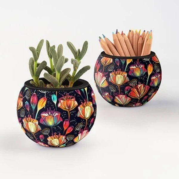 3D Flowerpot: Colorful Poppies