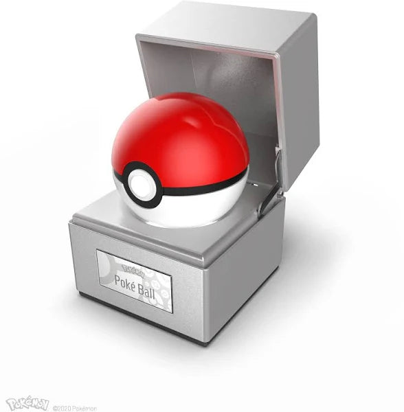 Pokemon: Poke Ball Prop Replica