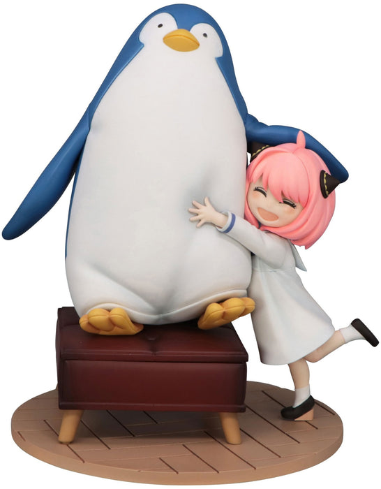 FuRyu: Spy x Family Exceed Creative Figure - Anya Forger with Penguin